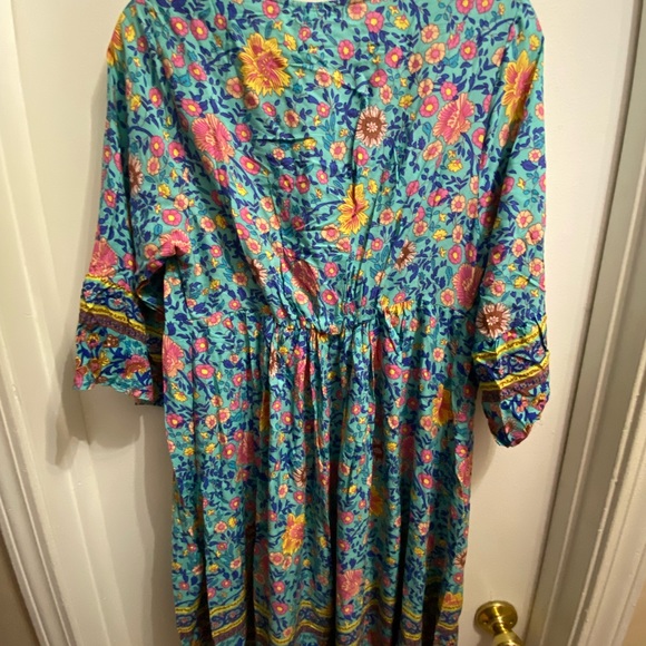 Adorable summer dress - Picture 3 of 3